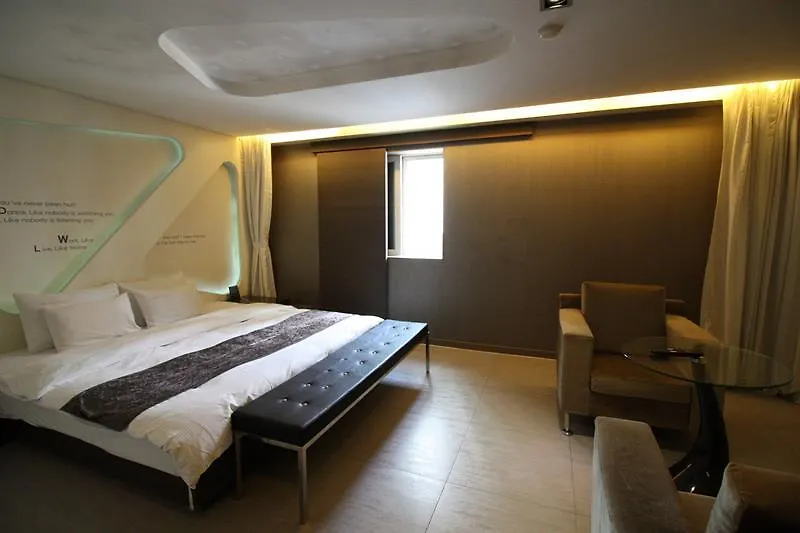 Imt 1 Hotel Szöul